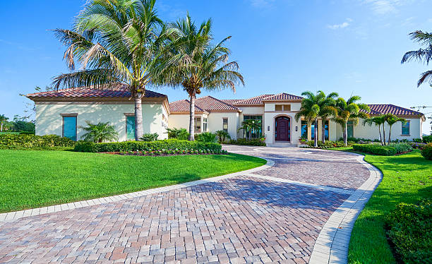 Best Driveway Paving Contractor  in Vails Gate, NY